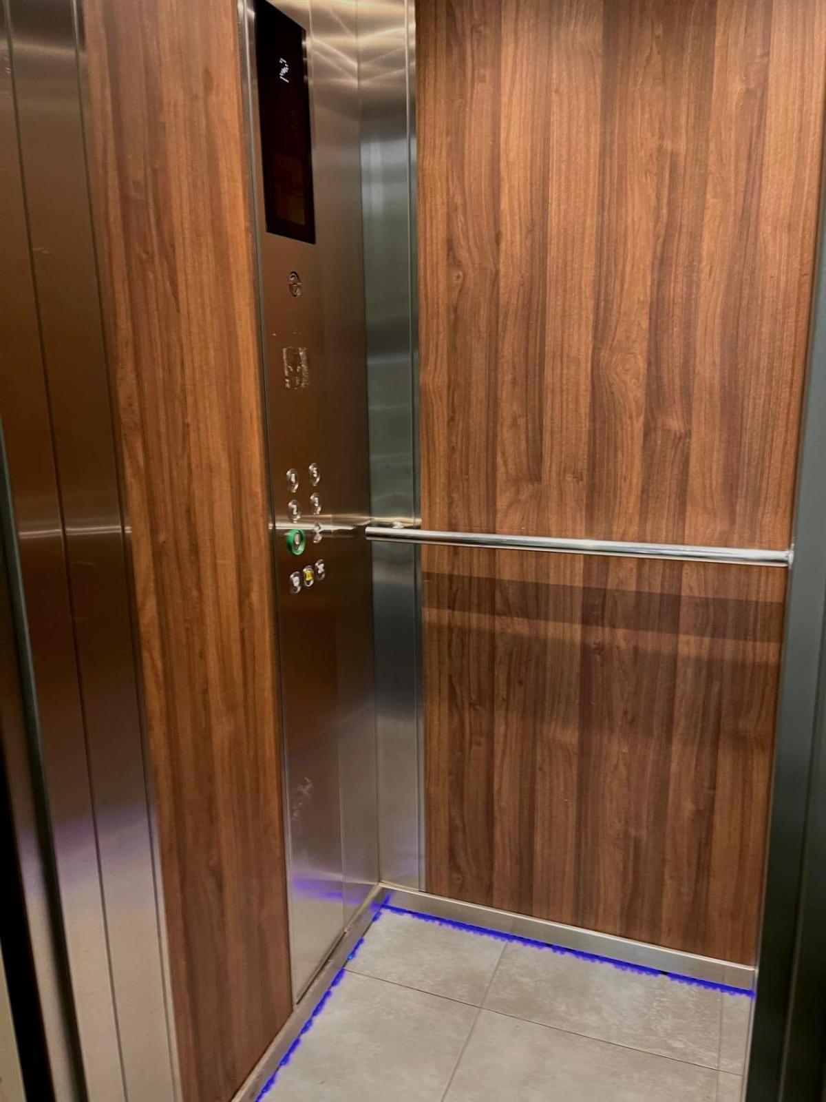 Nice 1Room Condo Warszawacenter エクステリア 写真